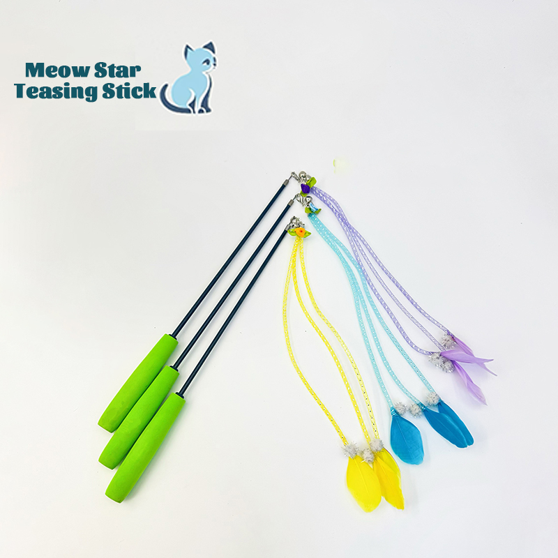 Wholesale long fishing rod style telescopic stick for self entertainment and relaxation, pet toy supplies, cat toys