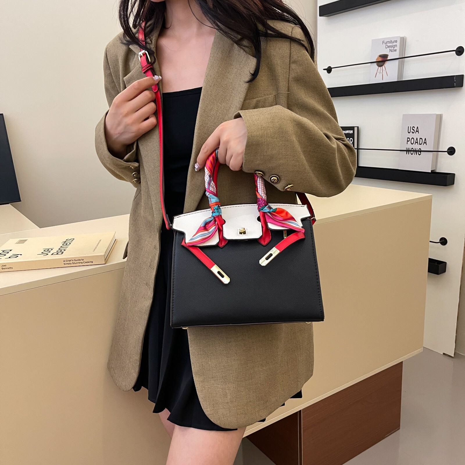 2024 New Handheld Silk Scarf Kelly Fashion Large Capacity Shoulder Crossbody Women's Bag