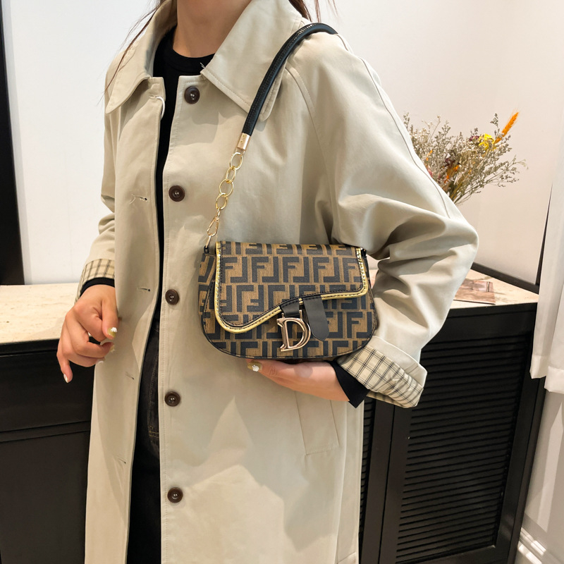 free shipping designer Shoulder Bags for woman Casual Fashion Letter Sequined flap