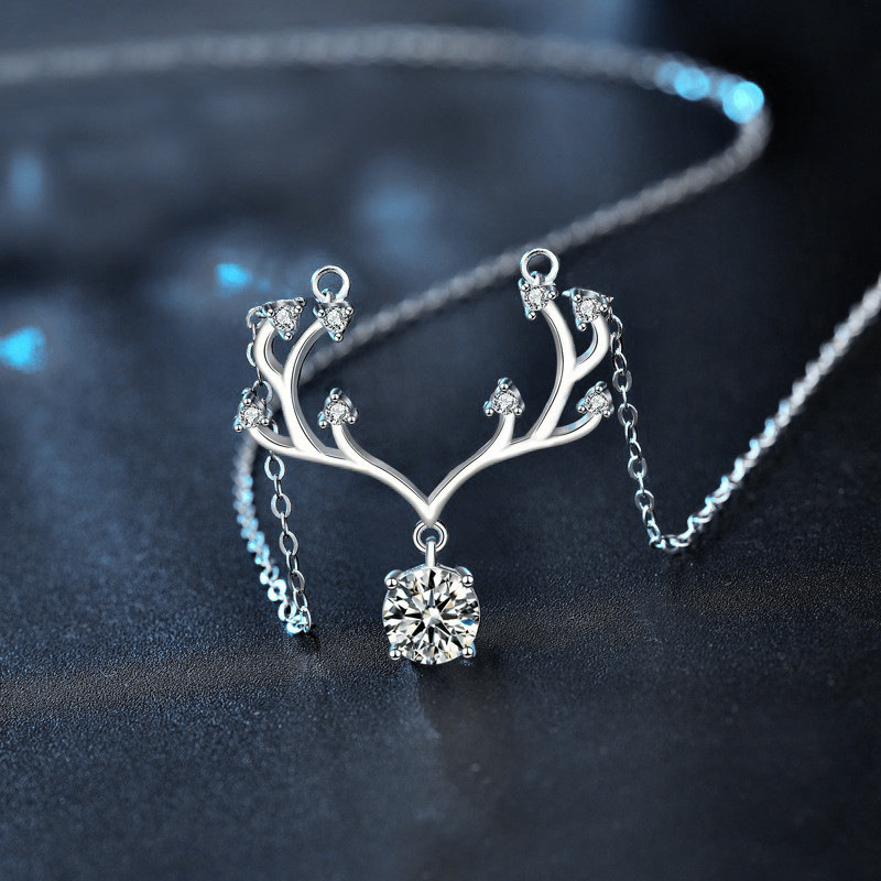 925 Sterling Silver Antler Pendant Necklace with Moissanite, Unique Christmas Gift for Women, Delicate Collarbone Chain Jewelry