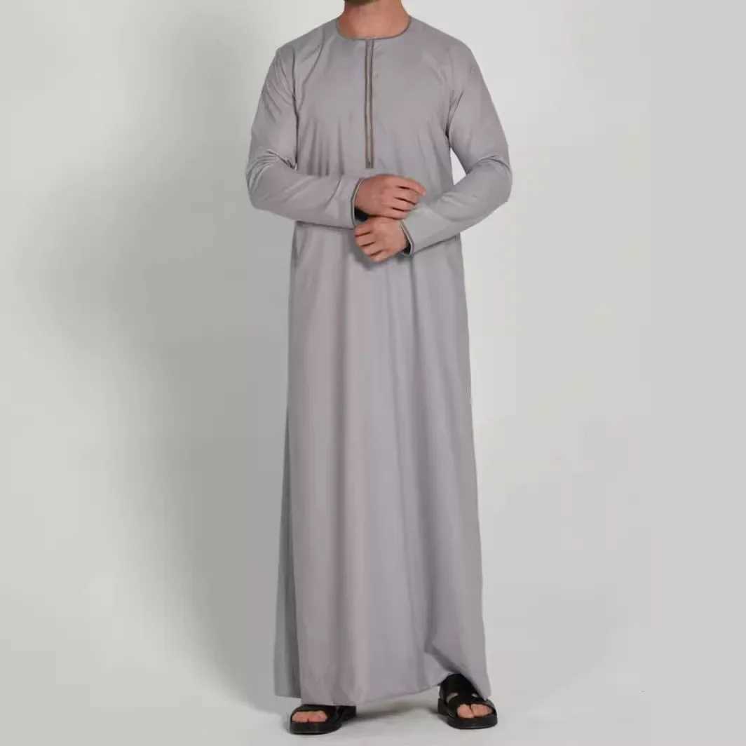 Solid Dubai Turkish Muslims Dress Muslim Men Jubba Thobe Long Sleeve Thin Robes Kaftan O-neck Islamic Arabic Fashion Men CaftanXJ250506