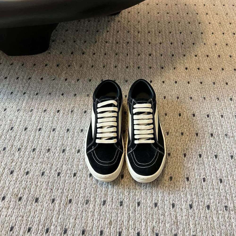 luxury Spring Summer Casual Flats Solid Color Round Toe Shoes For Women Thick Bottom Lace-Up Sneakers Size 35-40 New Arrival Hot