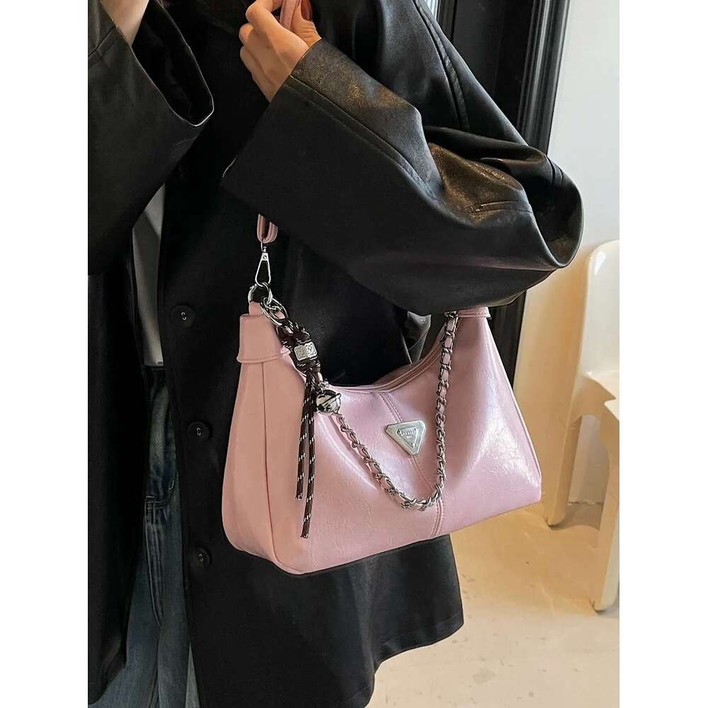 Free shipping new designer Shoulder Bags For womans handbag Fashionable casual flap Chain armpit women crossbody bag