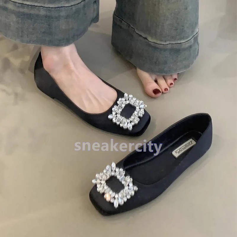 2025 designer luxury shoes ballet flats heels loafers womens spring summer new shallow mouth sandals fashion elegant glitter Rhinestone women satin we