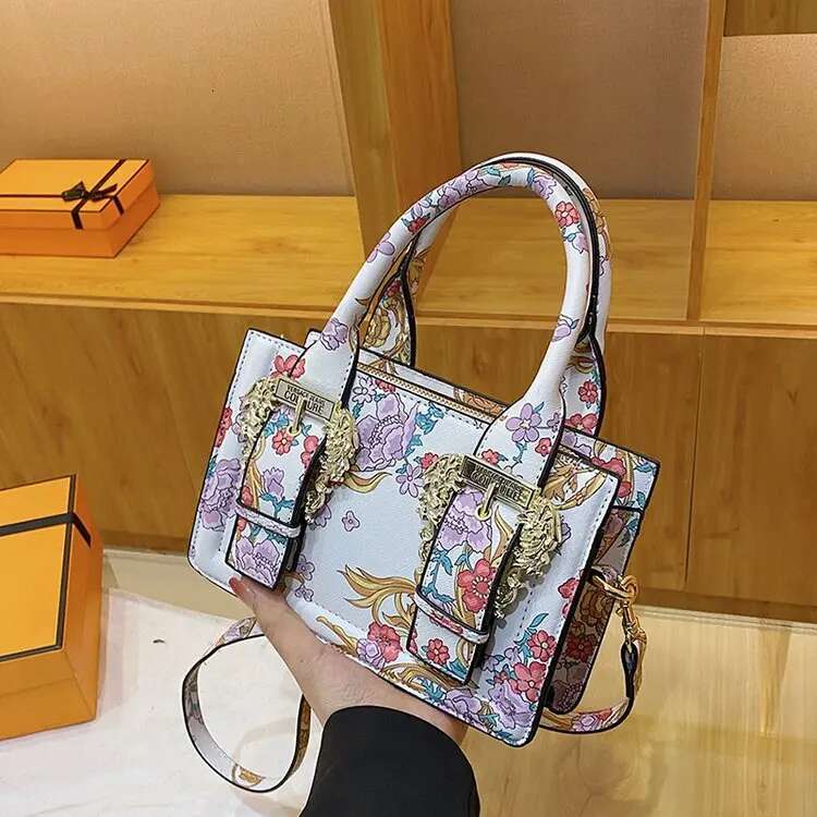 2025 New Niche Unique Mori Style Women's Small Satchel. Versatile High End Casual Messenger Bag For The Fashion - Conscious