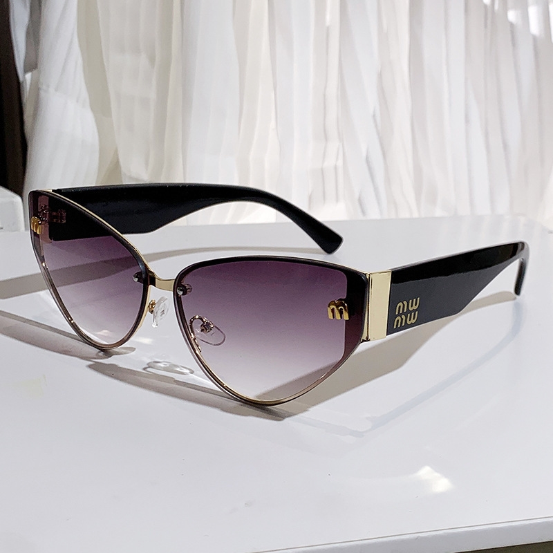 Designer sunglasses free shipping 2025 new fashionable commuting cat eye sunglasses trendy sunglasses