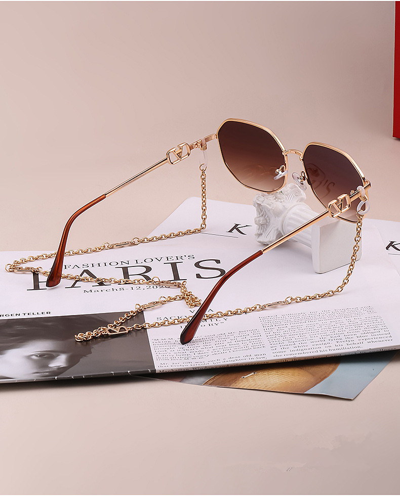 Designer Sunglasses For Women Men Fashion Chain Sunglasses Luxury Polarized Lens Goggle Pilot PC Frame Oversized UV400 Eyewear Luxury Style Sunglasses