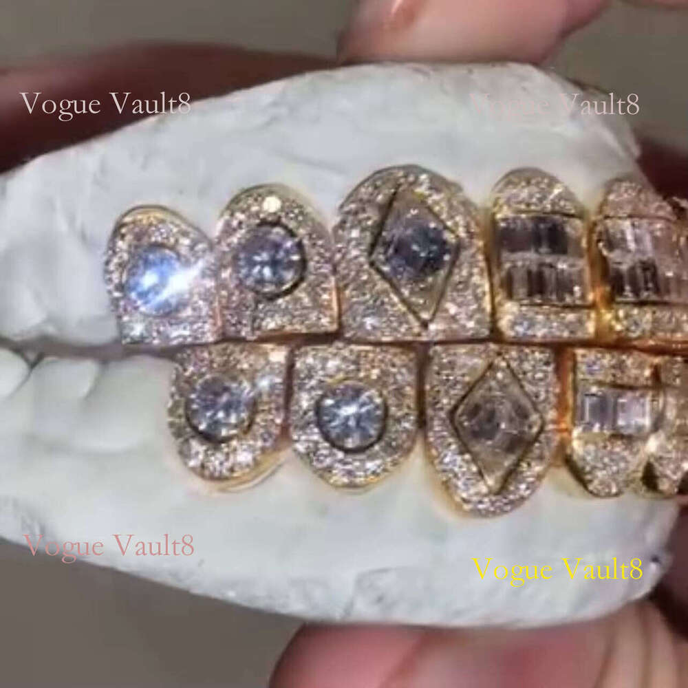 Hop Iced Out Invisible Setting Princess Cut Custom Yellow Gold VVS Moissanite Dia Grillz