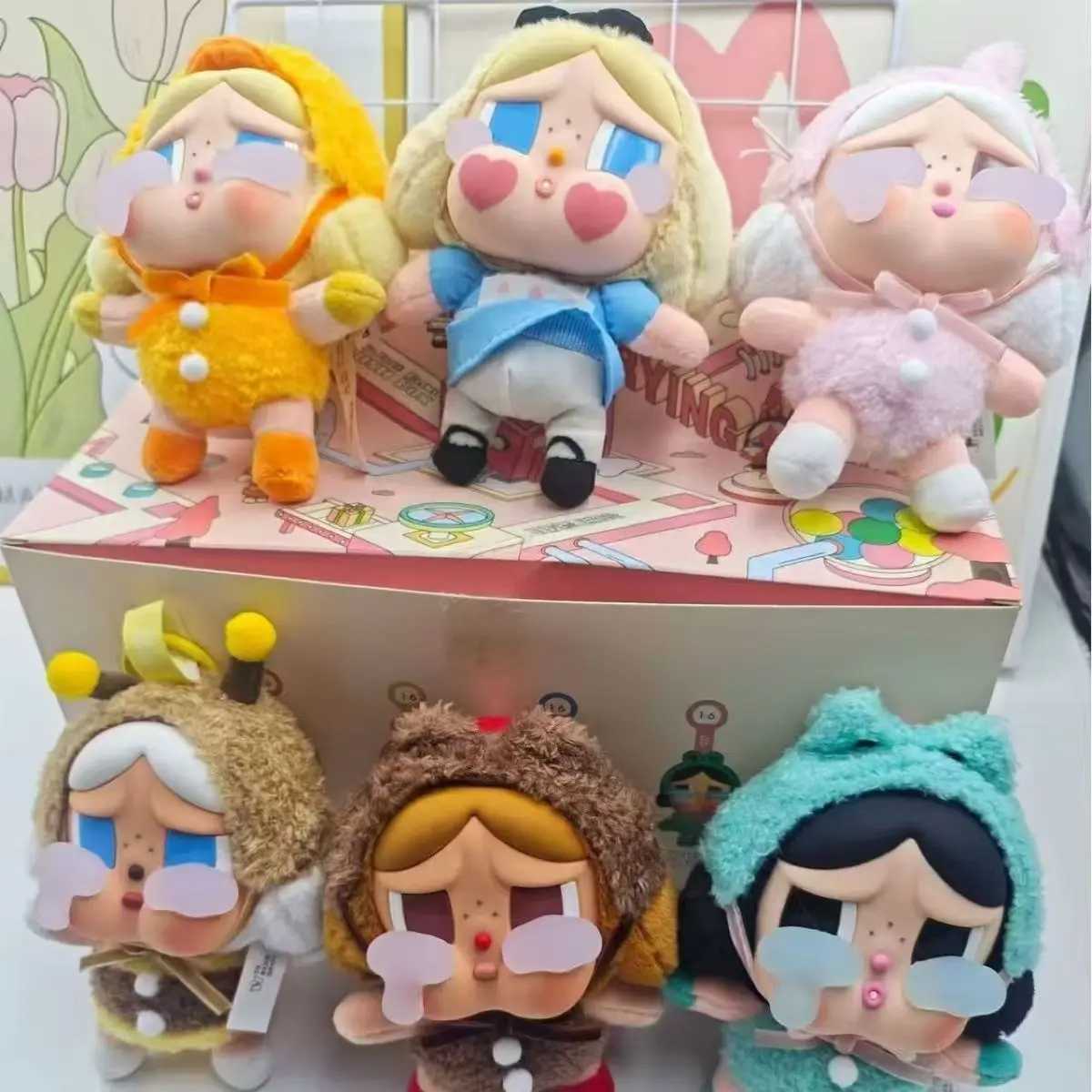 Crybaby Crying Again Cry Baby Series Blind Box Digital Vinyl Base Doll Crybaby Pendant Keychain Mystery Box Toy GiftXJ250506