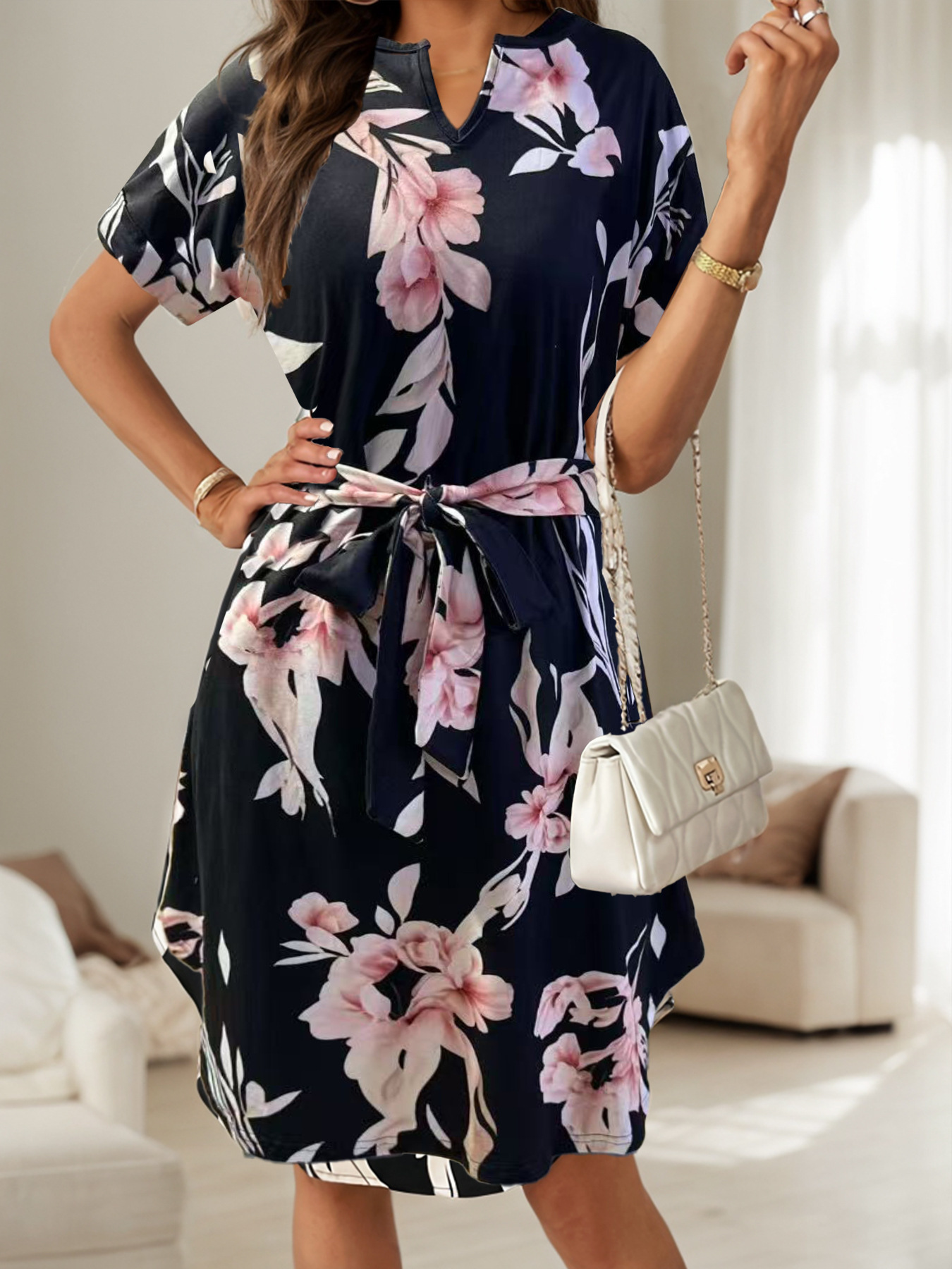 2025 Spring Summer V-neck Selling Elegant and Fashionable Womens Clothing Dress