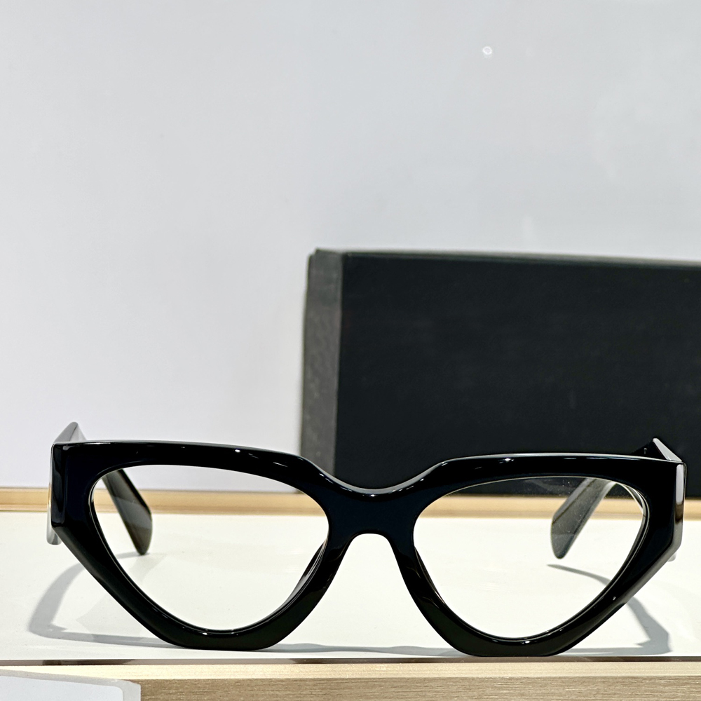 Eyeglasses Glasses Black Frame Triangle Shape Clear Lens Women Glasses Optical Frame Fashion Sunglasses Frames Eyewear with Box