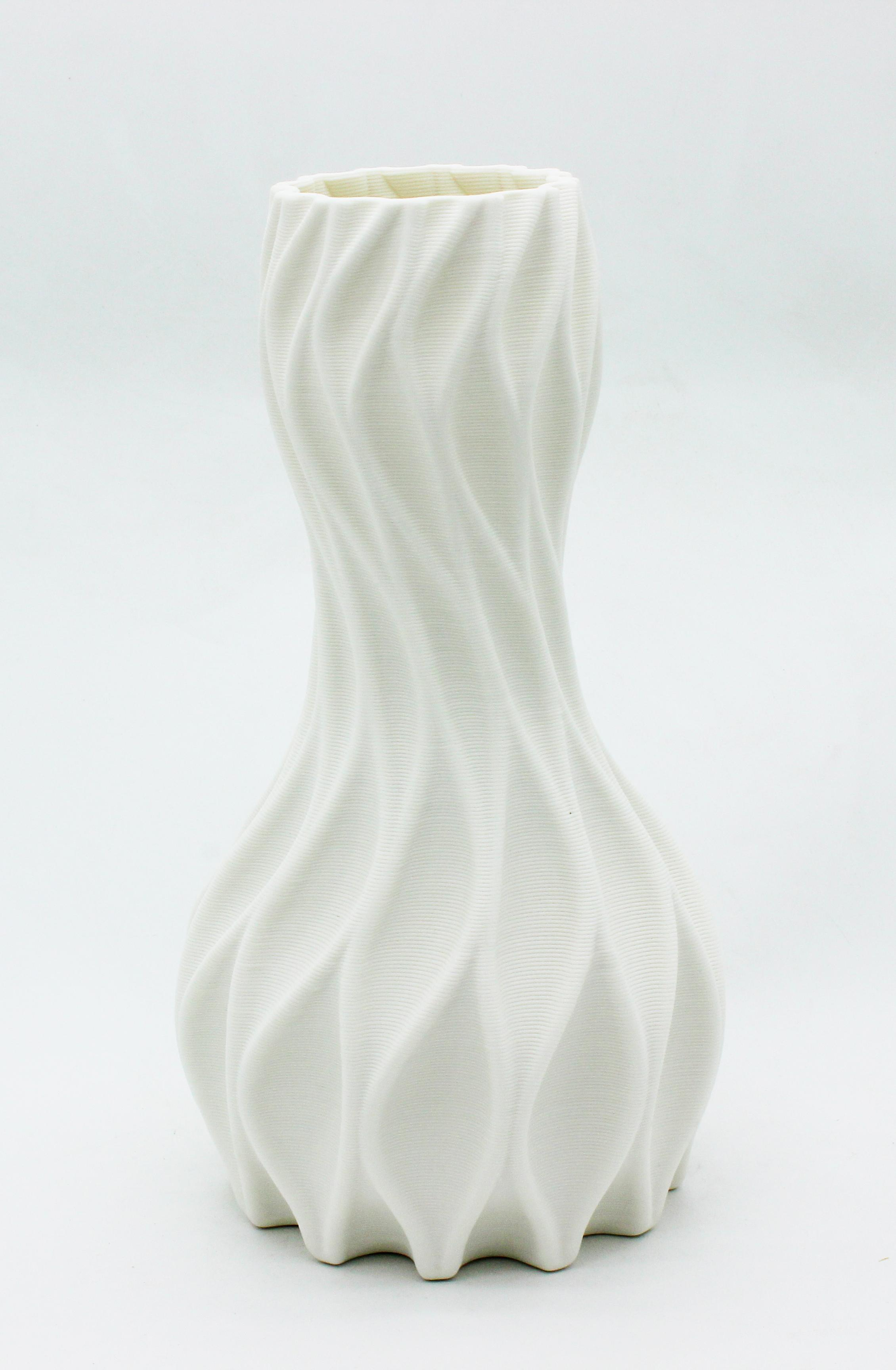 Elegant Artisanal Ceramics for Interior Design with Exquisite Three-Dimensional Patterns