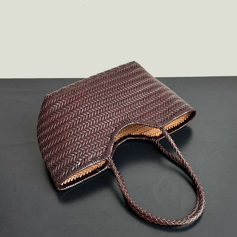 Summer Woven Bag Beach Bag Handmade Cowhide Woven Tote Bag New Genuine Leather Vegetable Basket Large Capacity Vacation Style Shoulder Bag Women S Sum