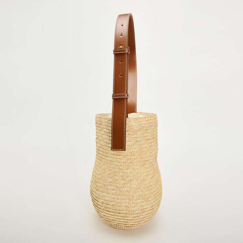 Summer Woven Bag Beach Bag New Gourd Shoulder Fashionable Hand Held Straw Hand Woven Vacation Style Beach Bag Versatile Women S Bag KQ KQ