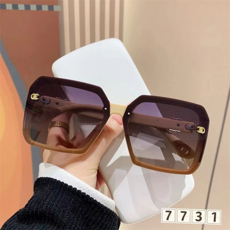 Designer Sunglasses Free Shipping 2025 New Fashionable Commuting Premium Texture Sunglasses HD Sunglasses UV Protection