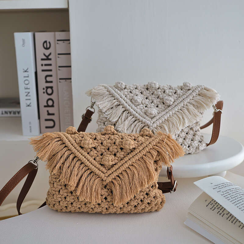 Summer Woven Bag Beach Bag Hot Selling Bean Crossbody Cotton Thread For Women S New Tassel Cover Single Shoulder Grass Woven Vacation Beach Bag KQ KQ