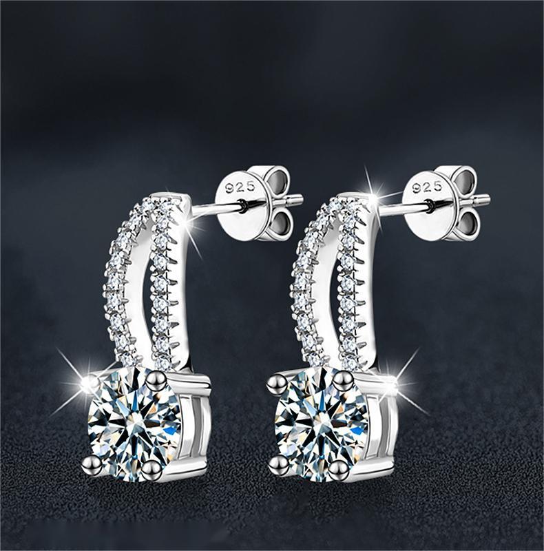 Four-Prong Moissanite Stud Earrings in S925 Sterling Silver.