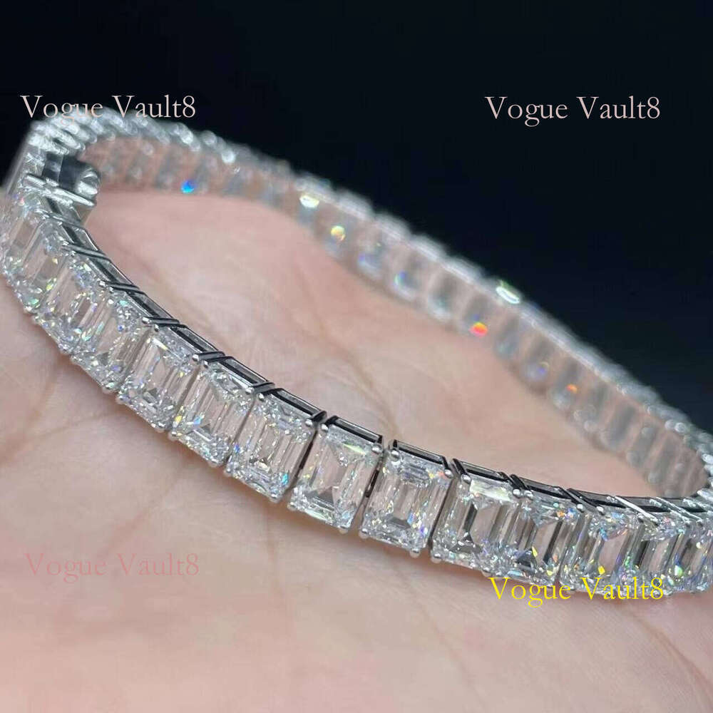 Custom Made 14K Solid White Gold VVS1 Emerald Cut Lab Grown Dia Tennis Bracelet for Unisex
