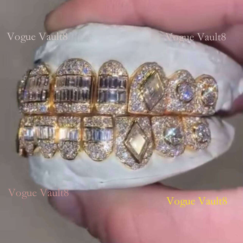 Hop Iced Out Invisible Setting Princess Cut Custom Yellow Gold VVS Moissanite Dia Grillz
