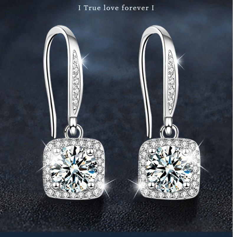 Dainty Diamond-Like Sparkle: Premium Sterling Silver Moissanite Hoop Ear Jewelry