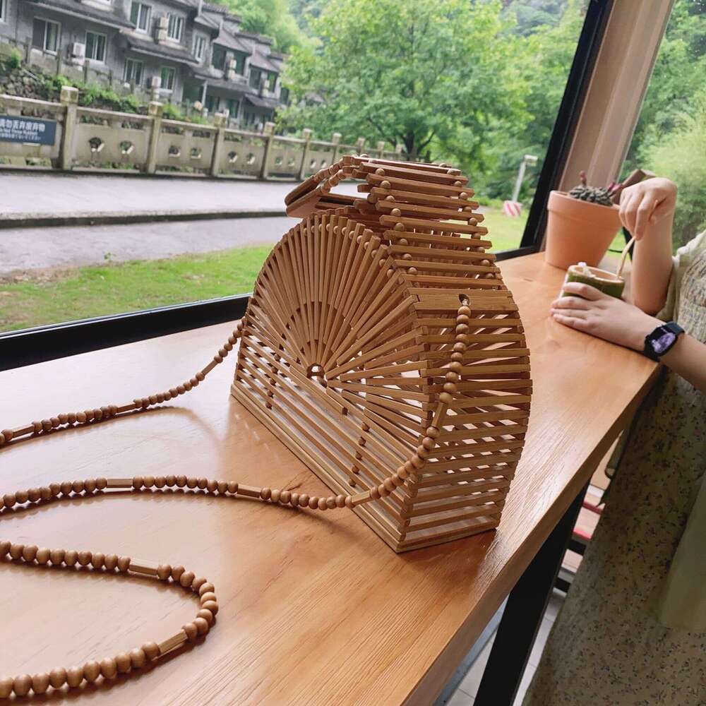 Summer Woven Bag Beach Bag Holiday Beach Hollowed Out Women S Bag Bamboo Woven Handmade Handbag Mini Semi Circular Bag KQ KQ
