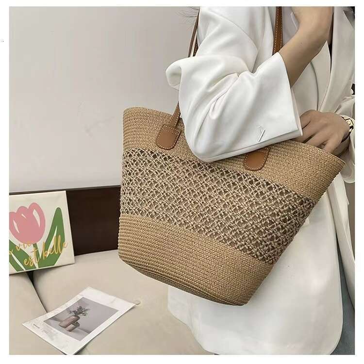 Summer Woven Bag Beach Bag Straw Large Capacity New Summer Seaside Outdoor Shoulder Hollowed Out Woven Crossbody Bag Vacation Style KQ KQ