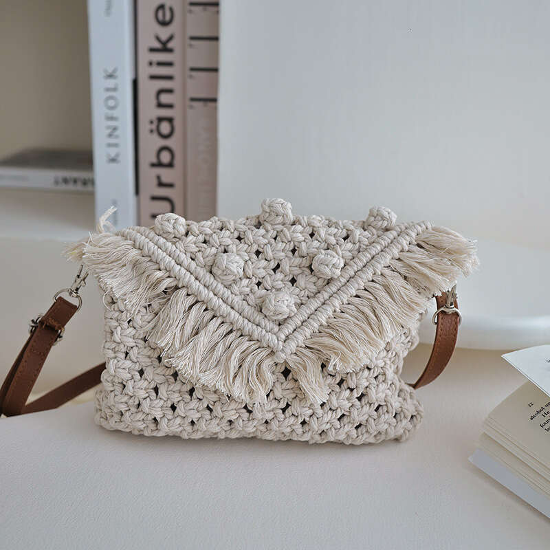 Summer Woven Bag Beach Bag Hot Selling Bean Crossbody Cotton Thread For Women S New Tassel Cover Single Shoulder Grass Woven Vacation Beach Bag KQ KQ