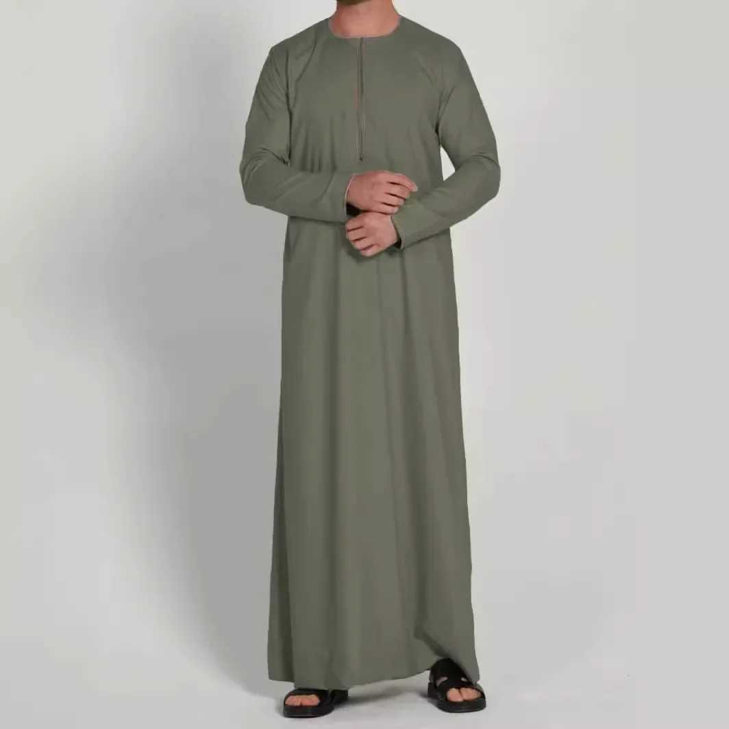Solid Dubai Turkish Muslims Dress Muslim Men Jubba Thobe Long Sleeve Thin Robes Kaftan O-neck Islamic Arabic Fashion Men CaftanXJ250506