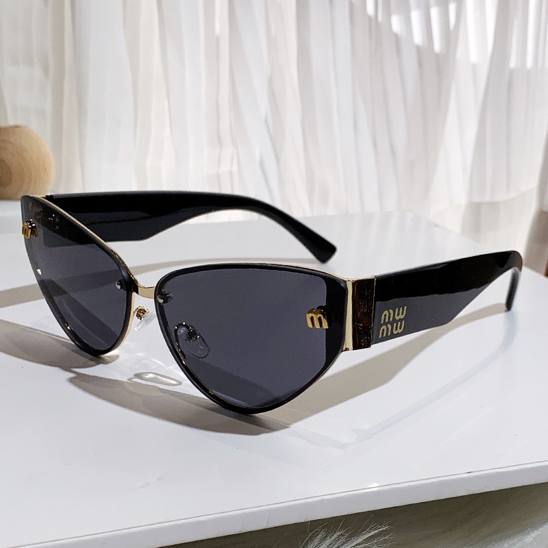 Designer sunglasses free shipping 2025 new fashionable commuting cat eye sunglasses trendy sunglasses