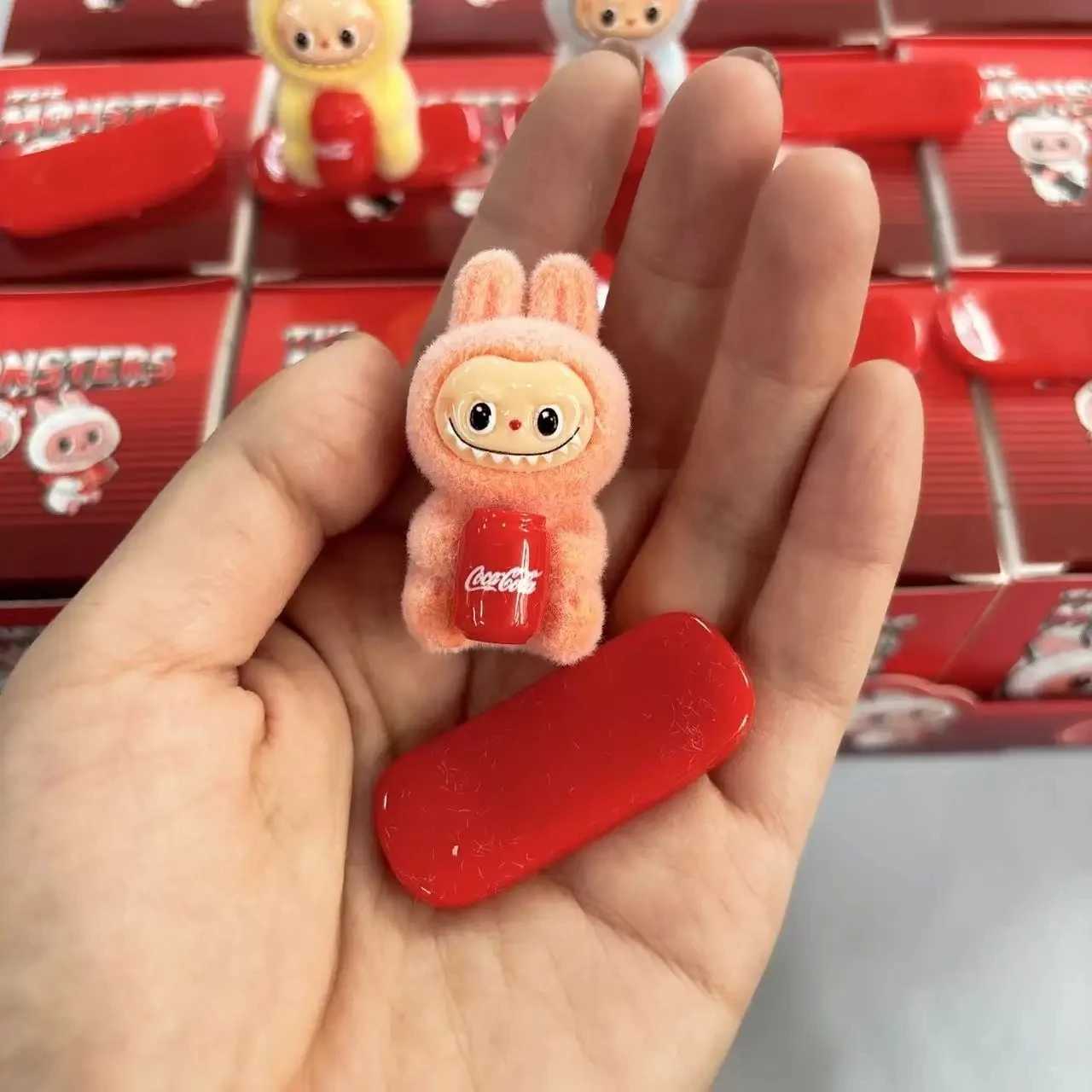 New High Quali Mini Baby Sitting Posture Action Figure Cute Baby Dolls Set Model Bag And Keychain Pendant Blind Box ToysXJ250506