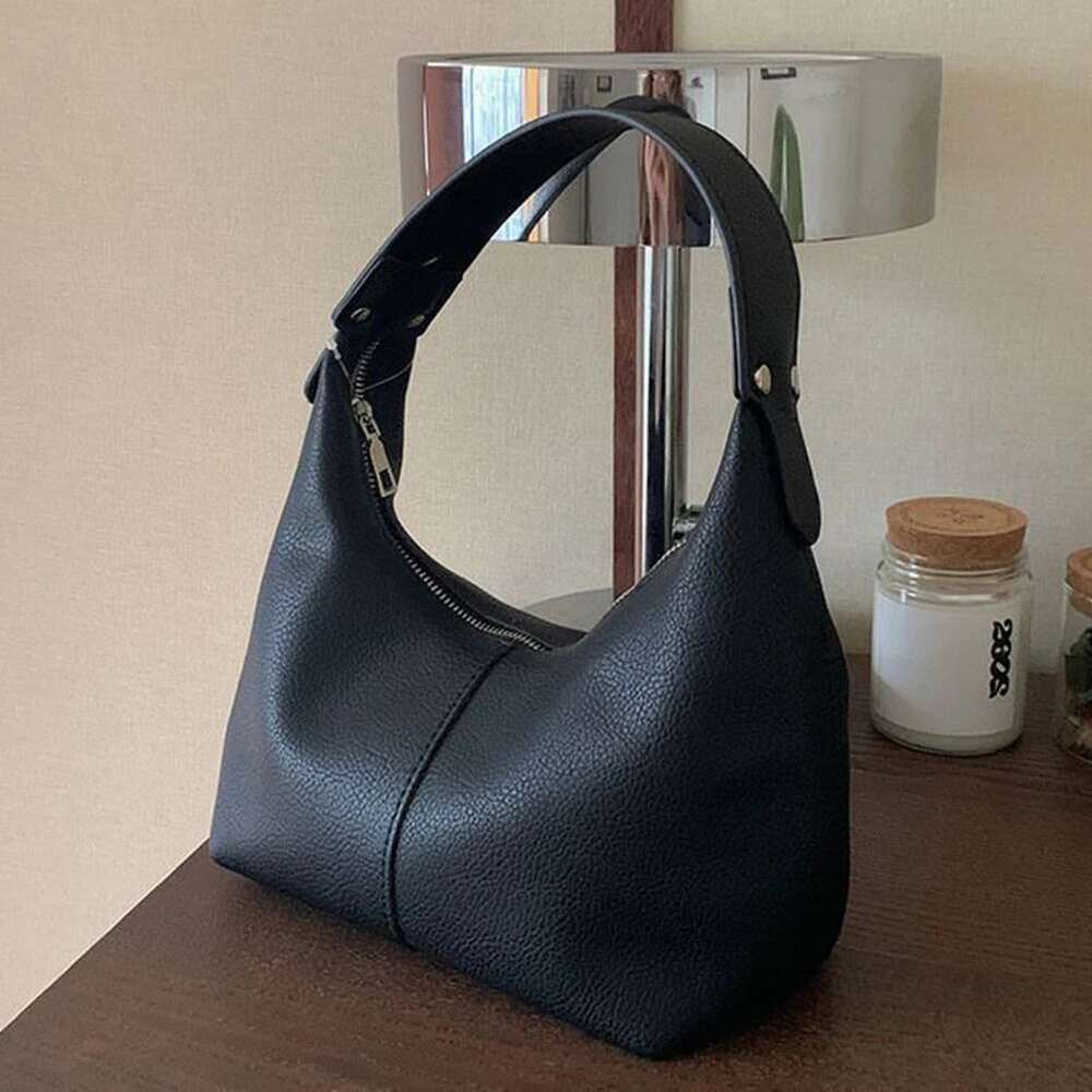 ddmy Vintage Underarm Women PU Leather Soft Hobo Bags Solid Color Casual Armpit Handbag Girls Outdoor Daily Bag