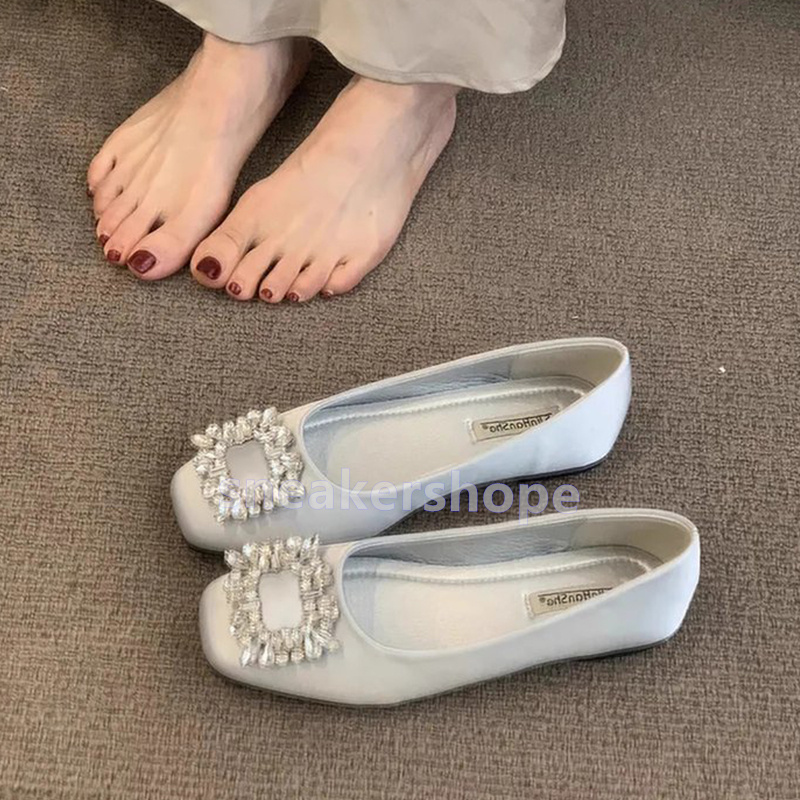 Free Shipping Designer Heels Women Fashion Loafers Womens Shallow Mouth Glitter Rhinestone Luxury Flats Low-heel Satin Face Sandal Elegant Black Women