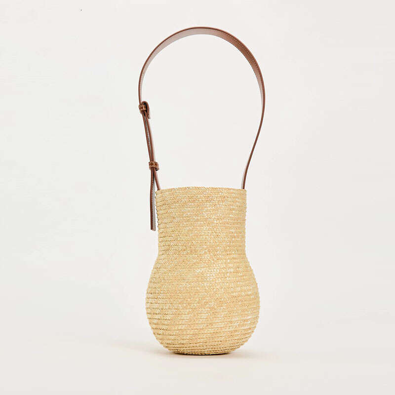 Summer Woven Bag Beach Bag New Gourd Shoulder Fashionable Hand Held Straw Hand Woven Vacation Style Beach Bag Versatile Women S Bag KQ KQ