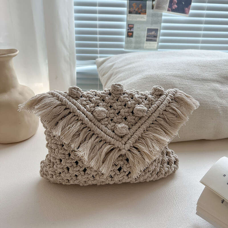 Summer Woven Bag Beach Bag Hot Selling Bean Crossbody Cotton Thread For Women S New Tassel Cover Single Shoulder Grass Woven Vacation Beach Bag KQ KQ