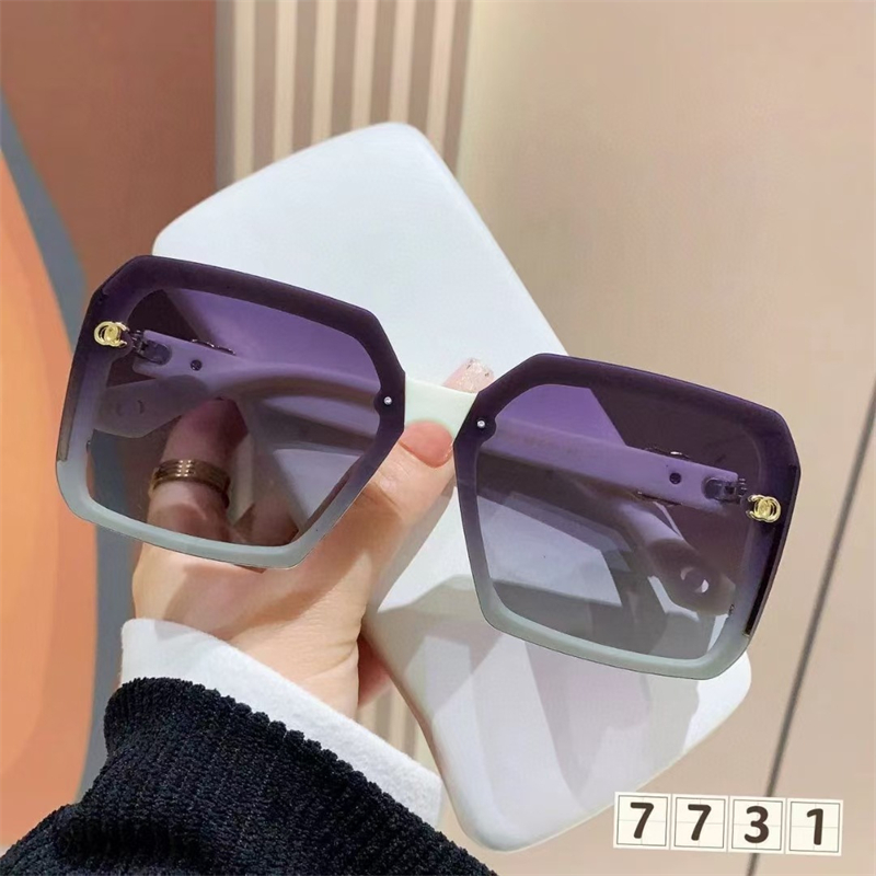 Designer Sunglasses Free Shipping 2025 New Fashionable Commuting Premium Texture Sunglasses HD Sunglasses UV Protection