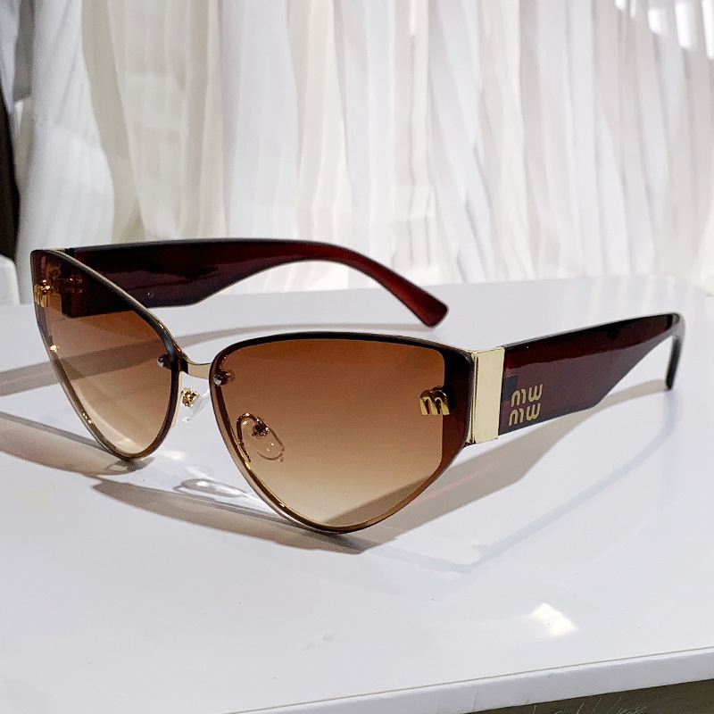 Designer sunglasses free shipping 2025 new fashionable commuting cat eye sunglasses trendy sunglasses