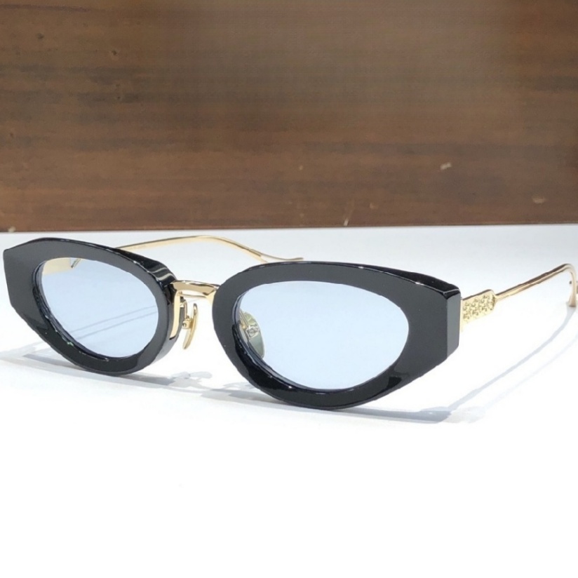 High Quality Men Sunglasses Classic Luxury Designer Women Glasses Titanium Punk Business Design Prescription Spectacle Frames UV400 with box 8259 SIZE