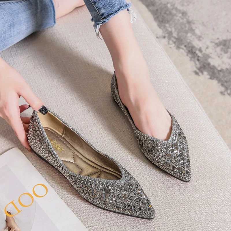 Autumn Womens Ballet Flats New Rhinestones Flat Leisure Loafers Female Plus Size 43 Slip on Boat Shoes Chaussure Femme M250506