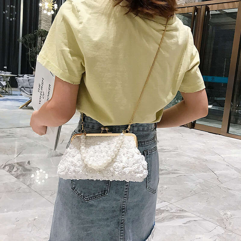 Dinner Bag Pearl Hand Held Internet Famous New Trendy Korean Version Versatile Ladies Rivet Chain Single Shoulder Crossbody Bag Small Bag KQ