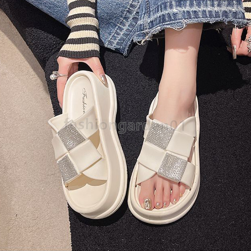 Free Shipping Designer Sandals Flats Slides Soft Sole Luxury Slippers Platform 4.5cm Fashion Glitter Diamond Women Shoes Summer Beach Pool Sandal Casu