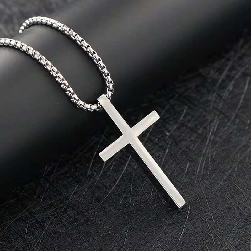 DHCollections Cool Design Shiny Stainless Steel Double Cross Vintage Necklace for Ladies