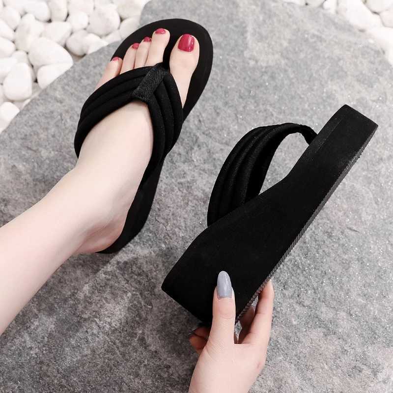 Women FAshion Wedge Flip Flops Summer Platform Shoes Light Weight girls Indoor Beach Black Color Ladies Street Sandals Z250721