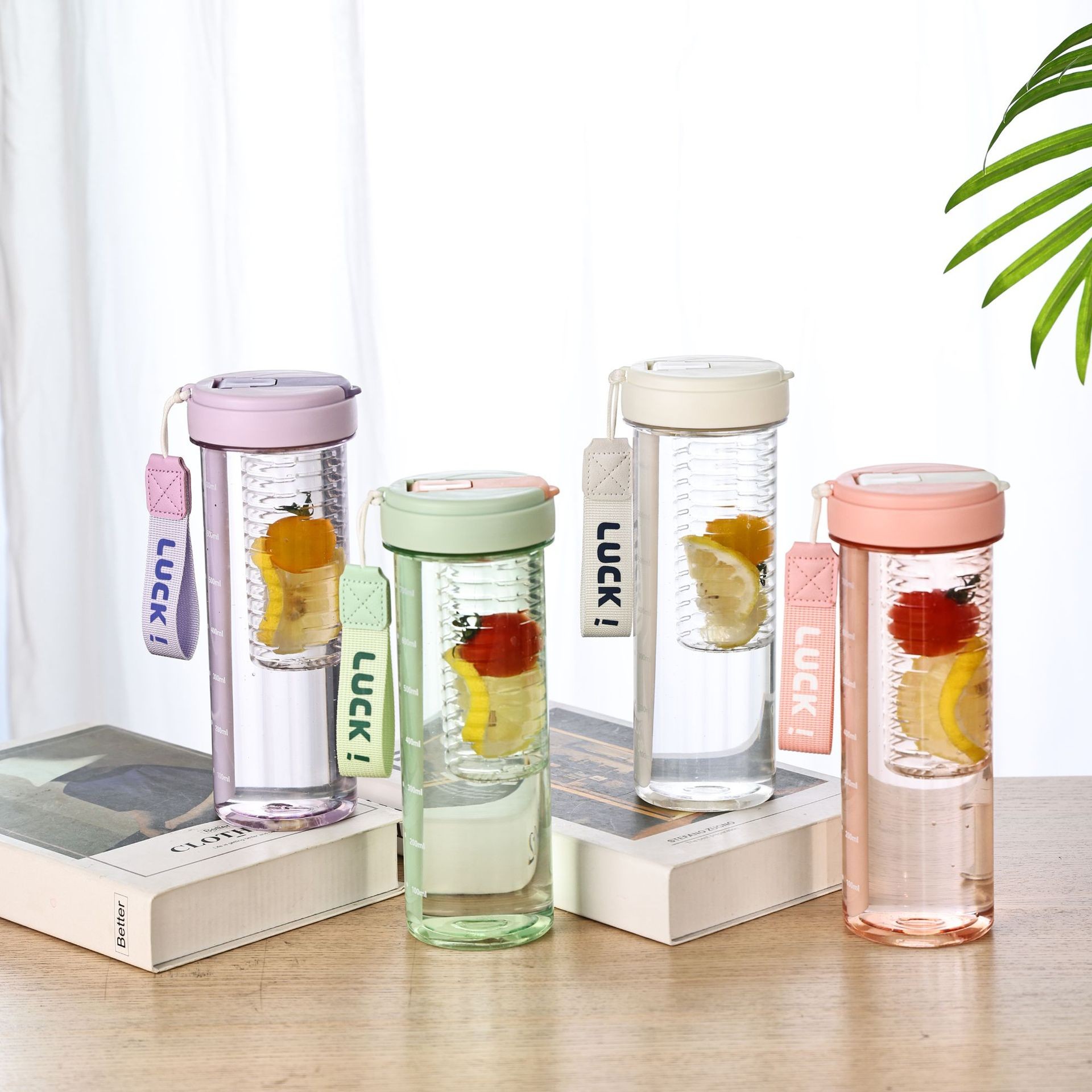 Flower Tea Tumbler | Floral Infusion Cup with Flip Top Lid - BPA-Free Plastic Hot/Cold Beverage Container for Loose Leaf Tea, Portable Office & Travel
