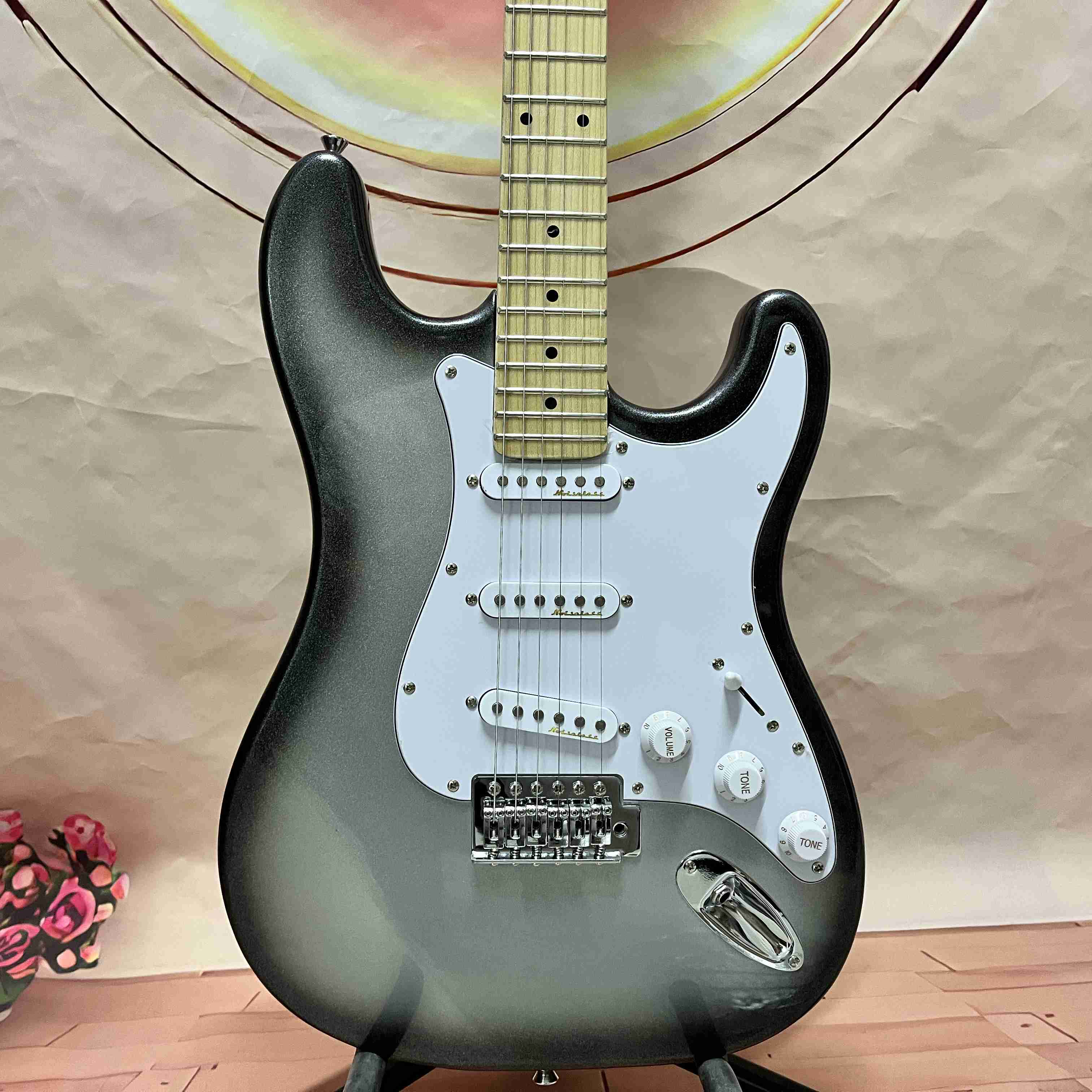 US WAREHOUSE exquisite ST electric guitar 22 frets SSS pickup Chrome hardware Maple neck 6 strings basswood body