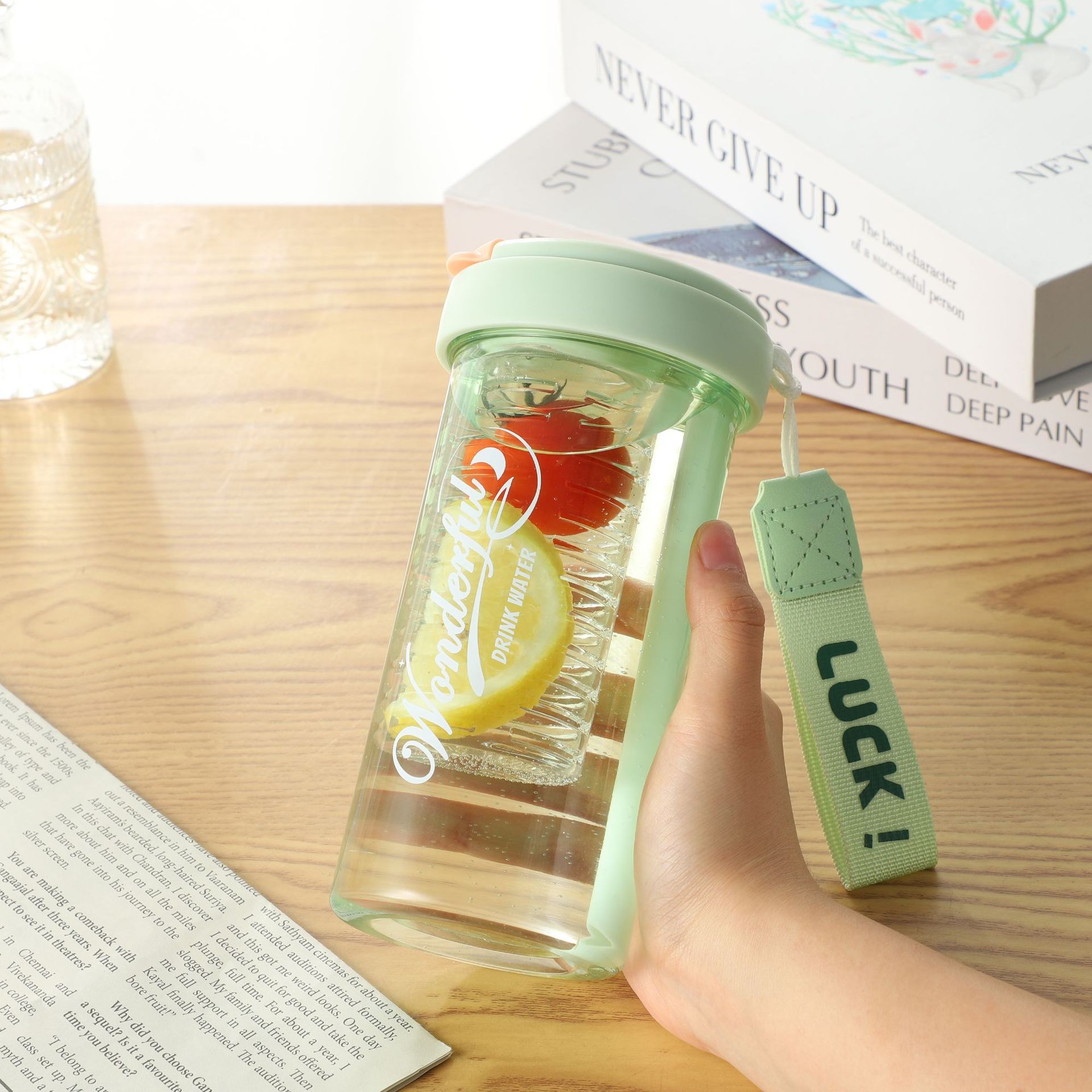 Flower Tea Tumbler | Floral Infusion Cup with Flip Top Lid - BPA-Free Plastic Hot/Cold Beverage Container for Loose Leaf Tea, Portable Office & Travel