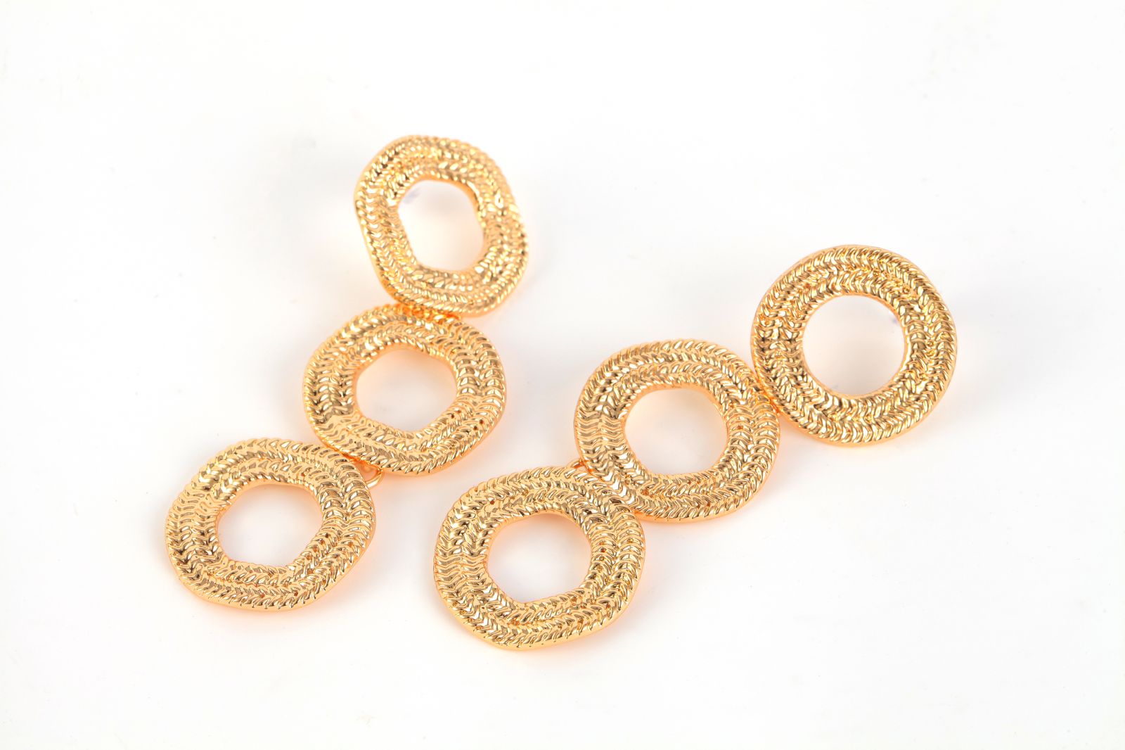 3 Rings Gold-Tone Textured Circle Link Drop Earrings Fashion Statement Jewelry Daily wear is also very fashionable