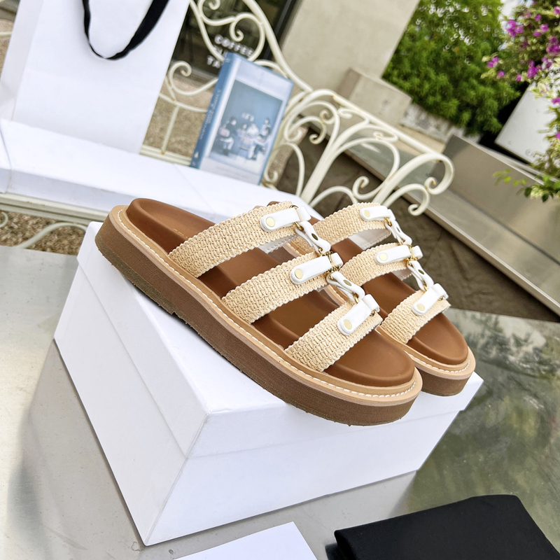 Designer sandals Weaving slides Ladies' fashionable luxury leather slippers Luxury Sliders Flat Shoes Summer Beach Bathroom Comfortable Sandals 11111