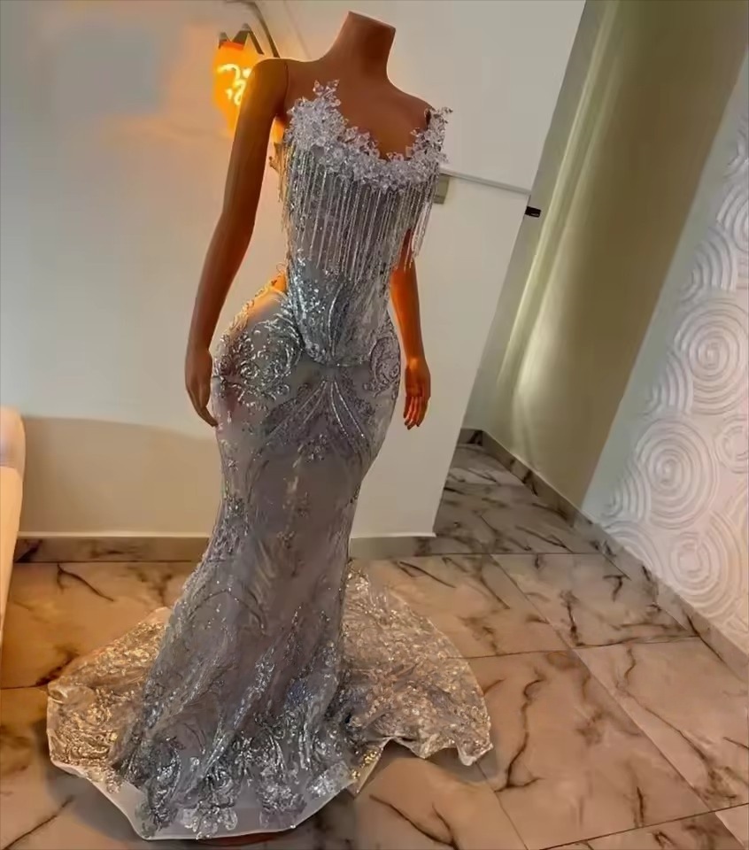 Luxury Silver Lace Mermaid Prom Dresses With Veil 2025 Sparkle Formal Birthday Party Illusion Lace Evening Gown Customized