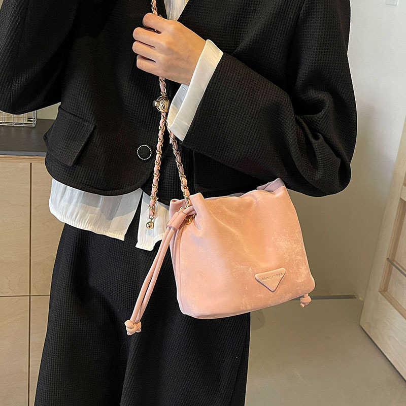 High Quality Brand, High-quality New Designer Handbag Amy Rabbit Women's New Western Style Solid Color Simple And Fashionable Multifunctional Cha