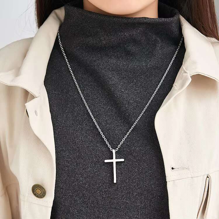 DHCollections Cool Design Shiny Stainless Steel Double Cross Vintage Necklace for Ladies
